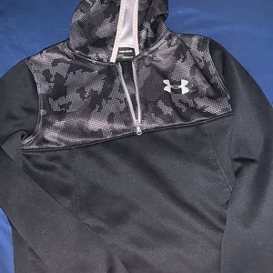 UA boys 1/4 zip hoodie. Like new. Smoke free home.